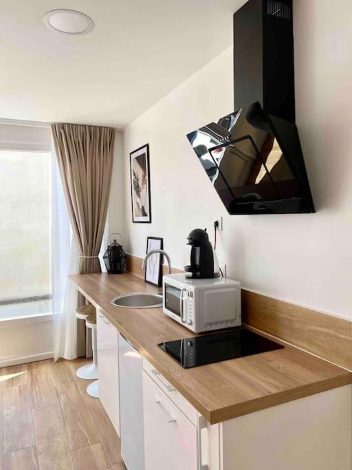 Studio Design Au Centre De Ρενς Εξωτερικό φωτογραφία